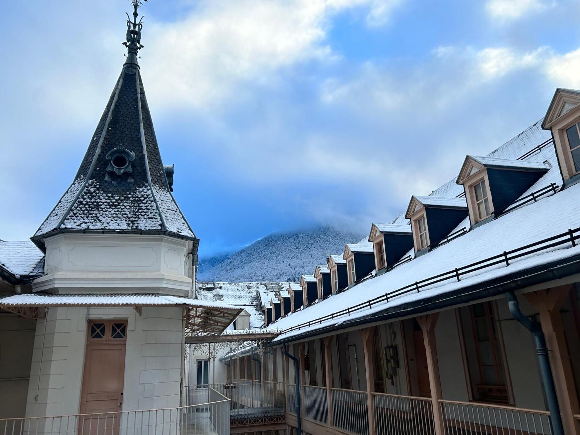 Palais D'Etigny Leilighet Bagnères-de-Luchon Eksteriør bilde